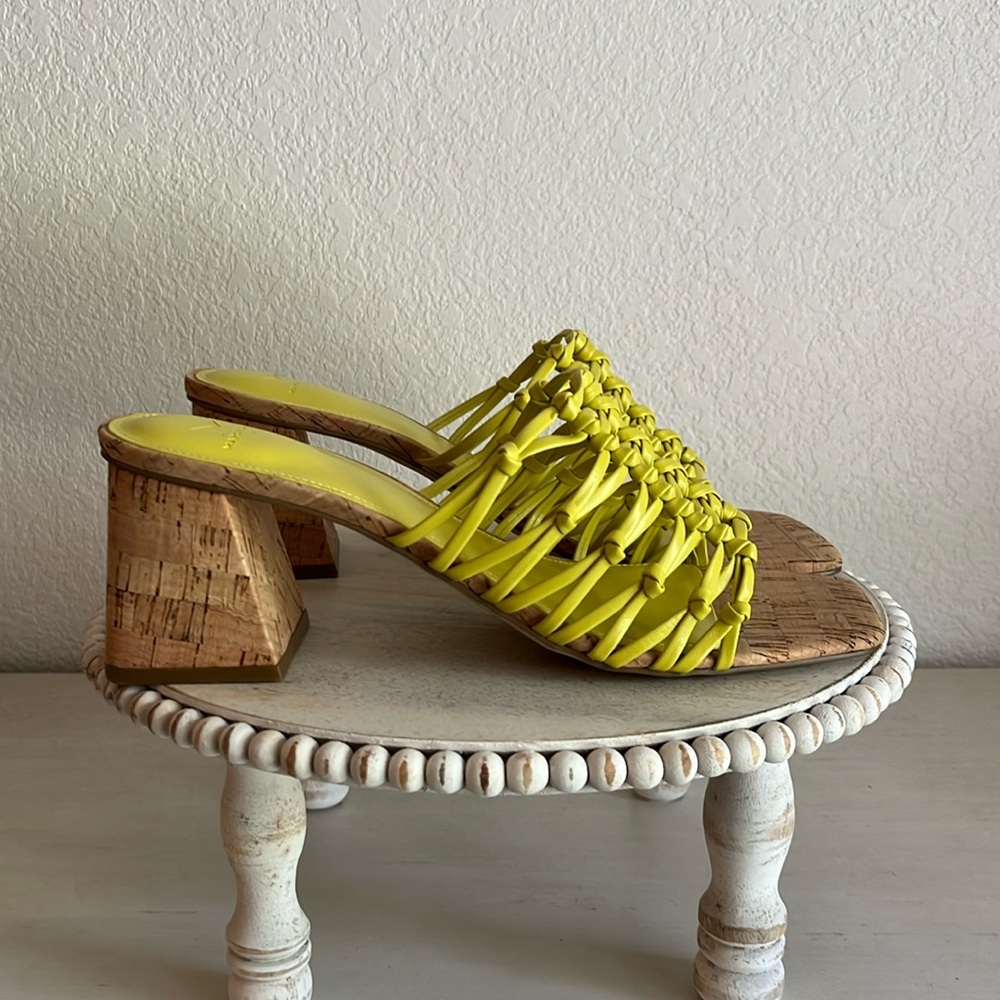 Marc Fisher LTD Colica square-toe mules yellow Size 10 NEW